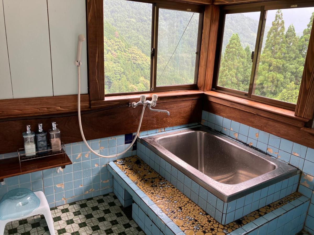 Guesthouse Boro-Ya Otoyocho Екстер'єр фото